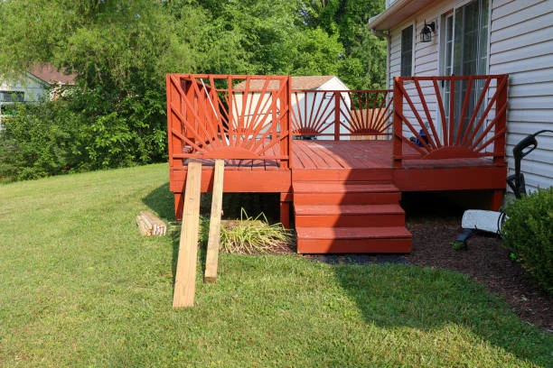 Scenic Ridge Multi Level Deck