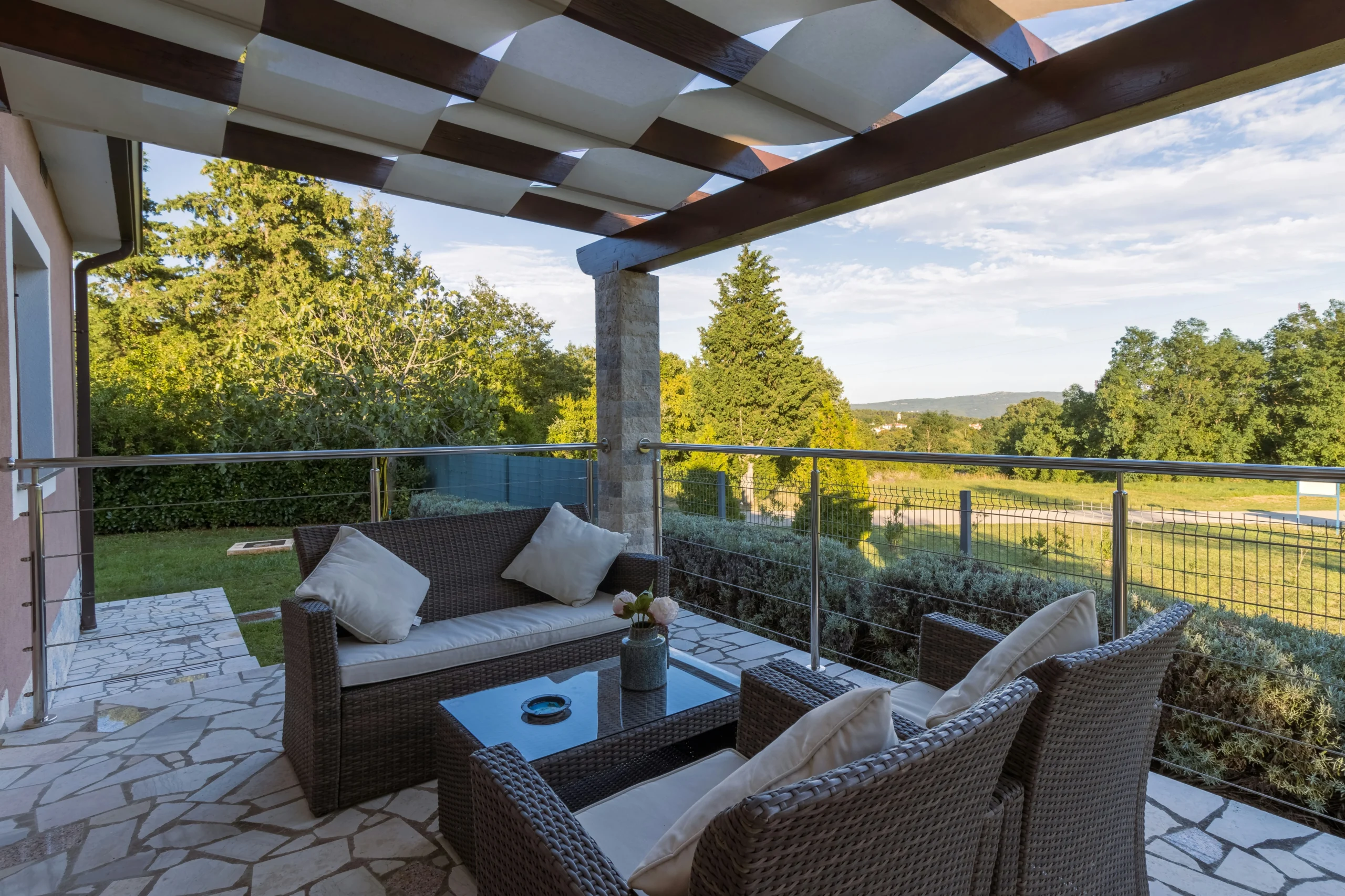 Home 10 patio scaled
